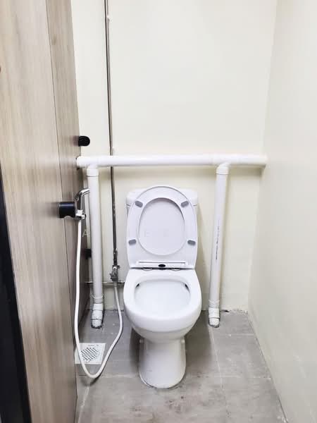 Workers Dormitory, , 500 sqft, Dormitory For Rent, by Agnes Ng, 500094686 - Bathroom - CommercialGuru.com.sg