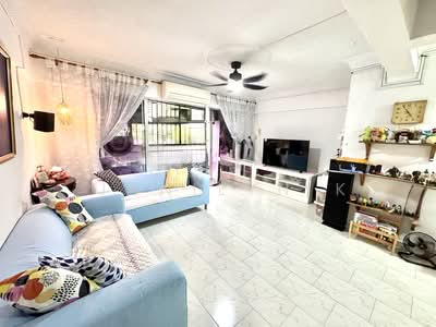 For Sale - 633 Hougang Avenue 8