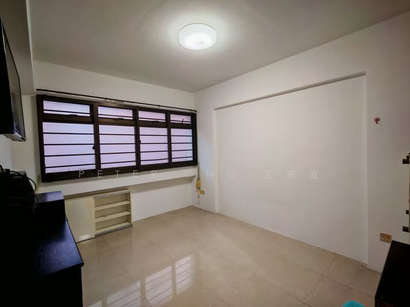 Attached study or Room to Master Bedroom