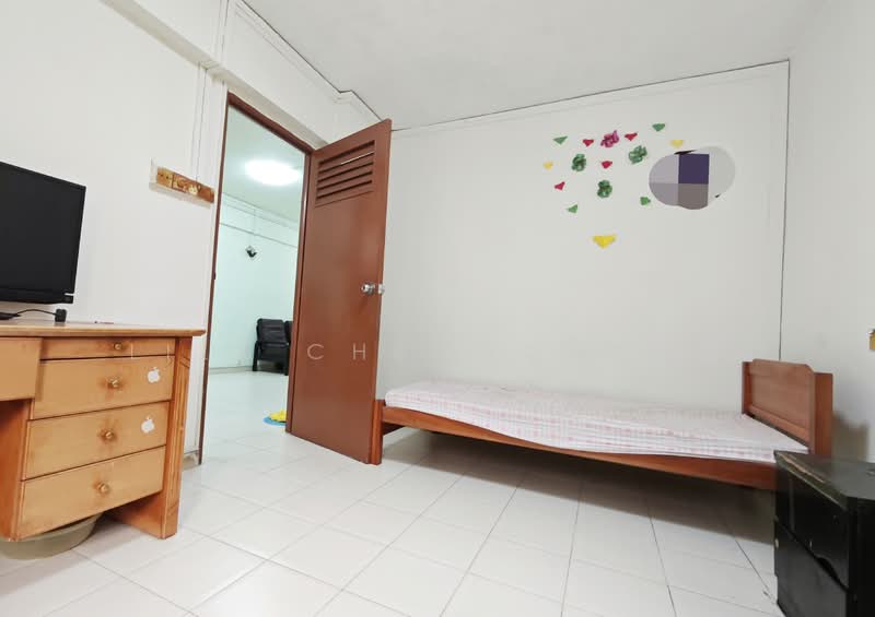116 Bedok Reservoir Road HDB Flat For Sale at S$ 399,000 | PropertyGuru Singapore - Bedroom