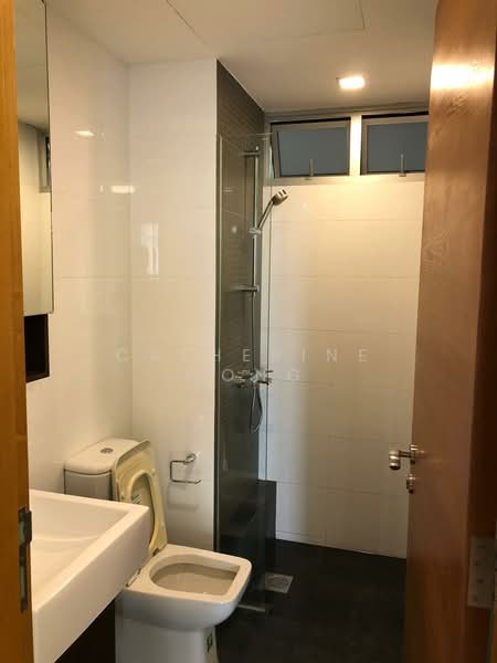 The Parc Condominium Condominium For Sale at S$ 2,380,000 | PropertyGuru Singapore - Bathroom