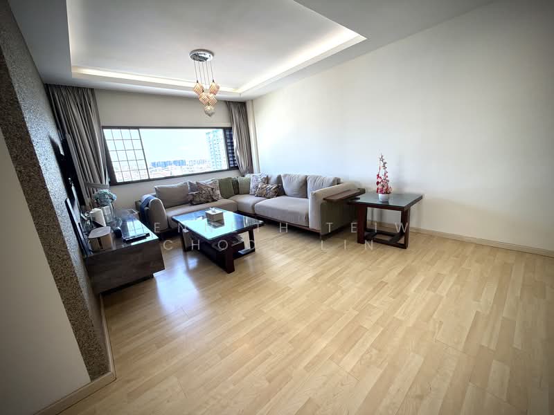 77 Marine Drive HDB Flat For Sale at S$ 1,200,000 | PropertyGuru Singapore - Living Room