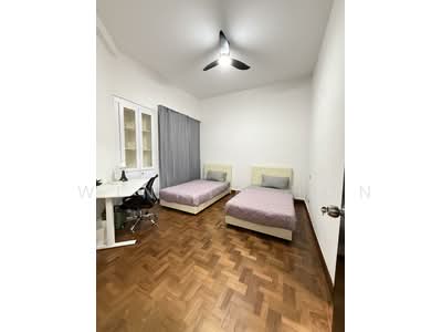 For Rent - Maple Woods