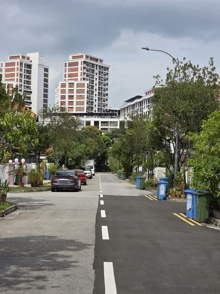 ORIGINAL TERRACE NEAR SIMON LANE ANDERSON JC, , 4 Bedrooms, 2,000 sqft, Terraced House For Sale, by Keith Lim, 500094725 - Exterior - PropertyGuru.com.sg