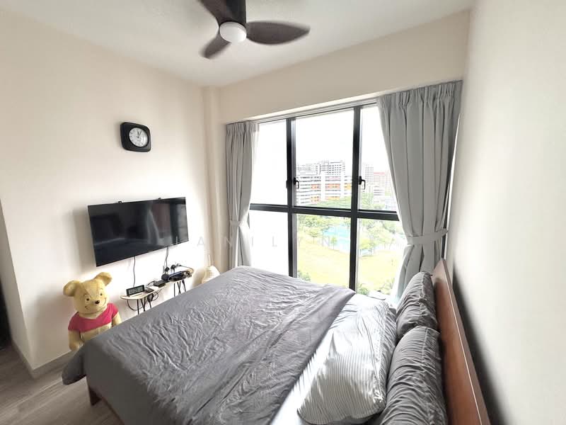 Riverfront Residences Condominium For Sale at S$ 1,580,000 | PropertyGuru Singapore - Bedroom