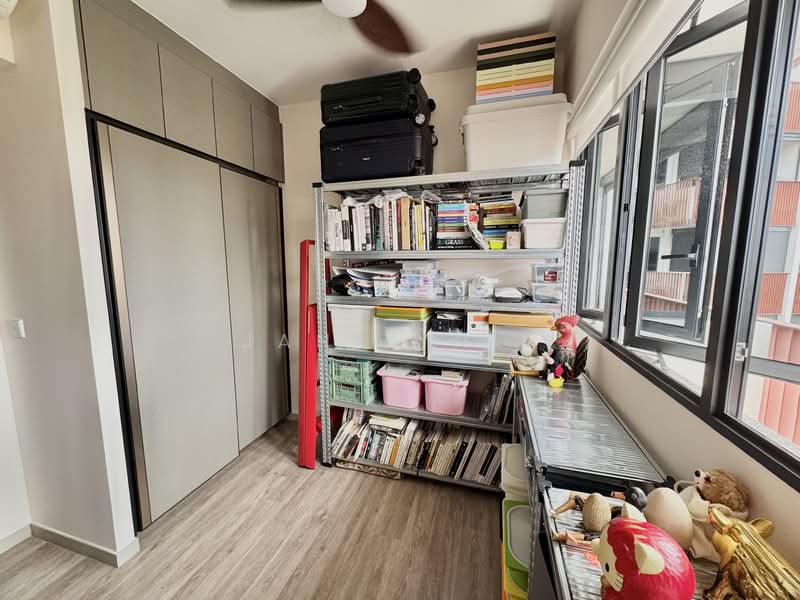 Riverfront Residences Condominium For Sale at S$ 1,580,000 | PropertyGuru Singapore - Interior