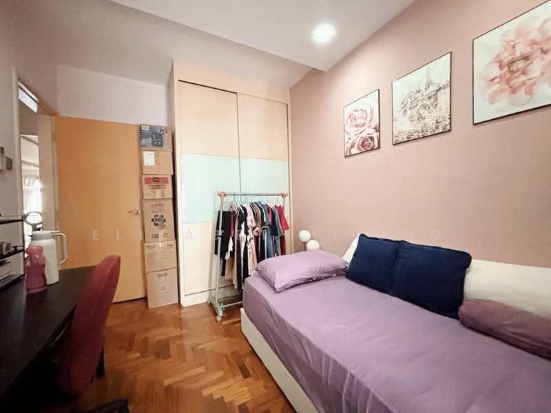 Park Villas Terraced House For Sale at S$ 2,999,000 | PropertyGuru Singapore - Bedroom