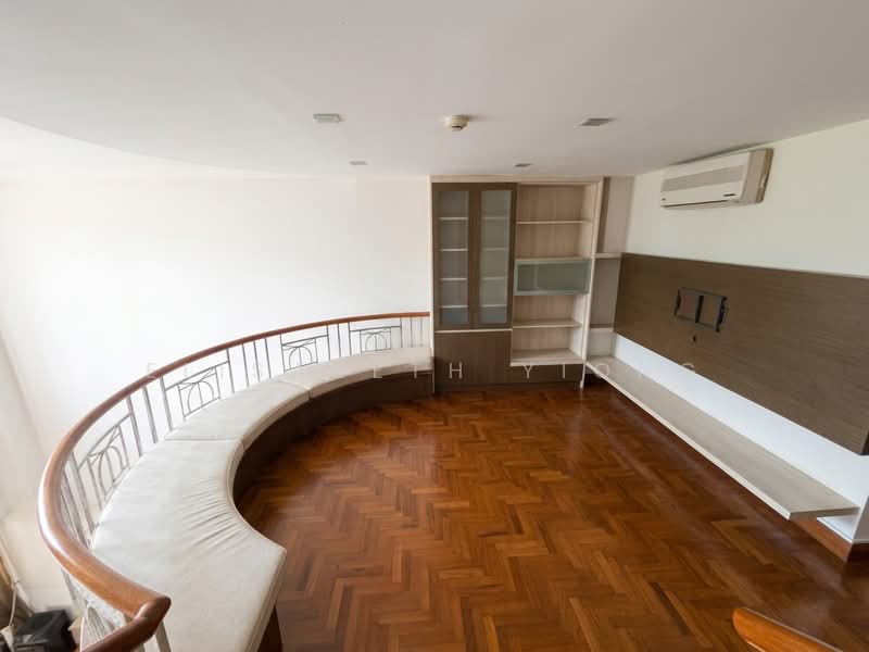 Park Villas Terraced House For Sale at S$ 2,999,000 | PropertyGuru Singapore - Living Room