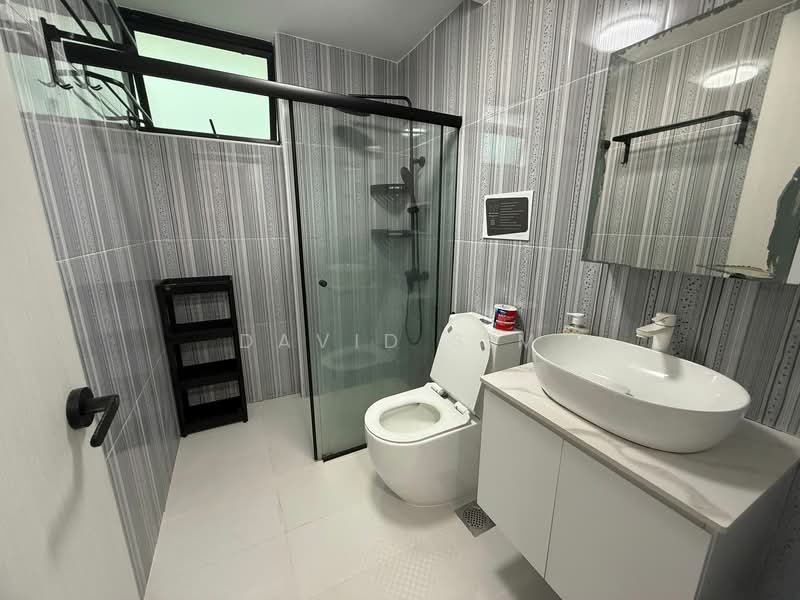 Simei Green Condominium, 9 Simei Street 4, Room Rental, 100 sqft, Condominium For Rent, by David Sim, 500094747 - Bathroom Blk3 - PropertyGuru.com.sg
