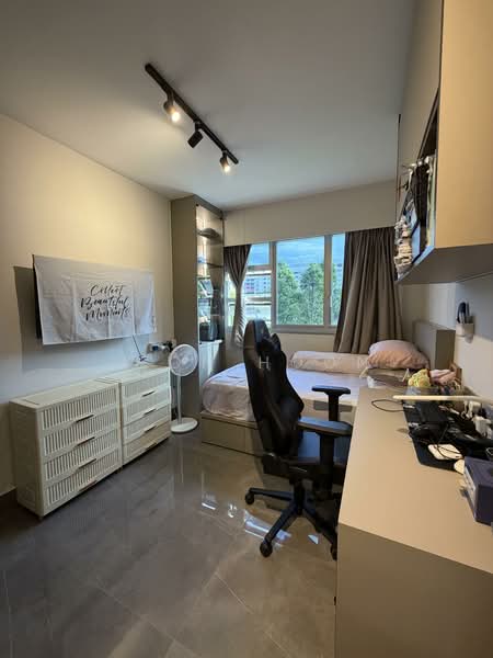 228A Ang Mo Kio Street 23, 228A Ang Mo Kio Street 23, 4 Bedrooms, 1,292 sqft, HDB Flat For Sale, by Leon Hoon, 500094758 - Bedroom 1 - PropertyGuru.com.sg