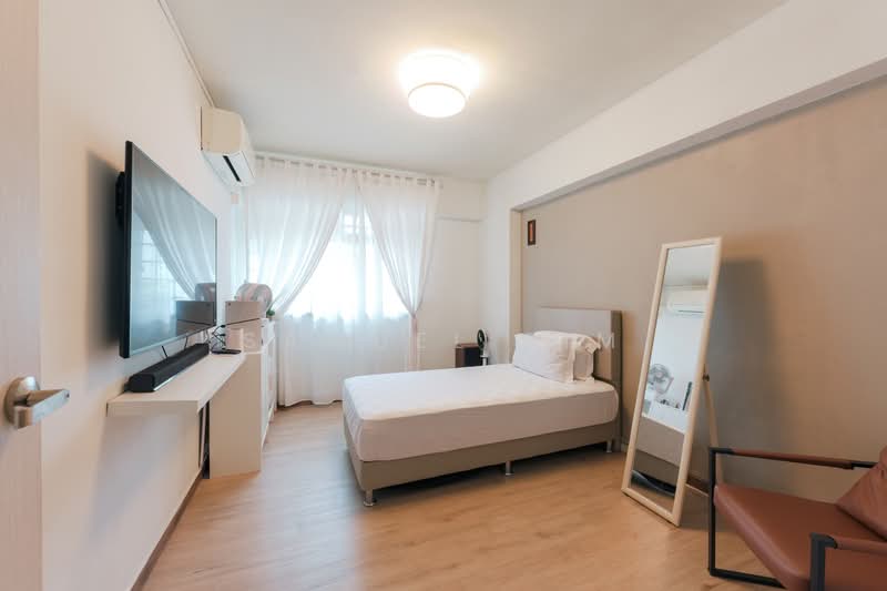 296 Choa Chu Kang Avenue 2 HDB Flat For Sale at S$ 649,000 | PropertyGuru Singapore - Bedroom