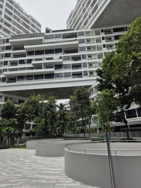 The Interlace, 200 Depot Road, 2 Bedrooms, 1,044 sqft, Condominium For Rent, by Tan J K, 500094776 - Exterior - PropertyGuru.com.sg