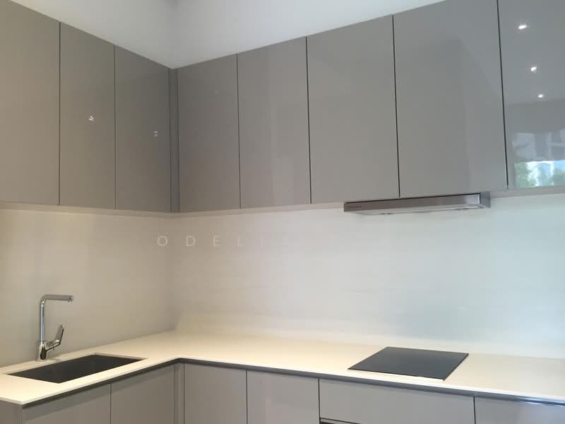 Robin Residences Condominium For Sale at S$ 2,200,000 | PropertyGuru Singapore - Kitchen