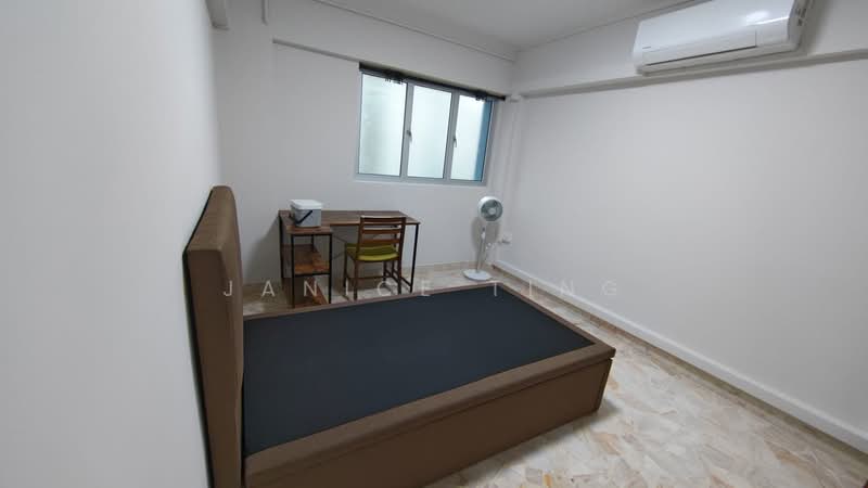 285 Tampines Street 22, 285 Tampines Street 22, Room Rental, 100 sqft, HDB Flat For Rent, by Janice Ting, 500094784 - Bedroom - PropertyGuru.com.sg