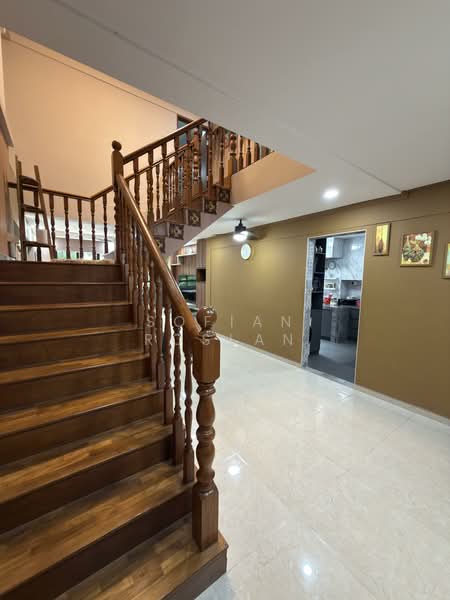 408 Jurong West Street 42 HDB Flat For Sale at S$ 800,000 | PropertyGuru Singapore - Interior