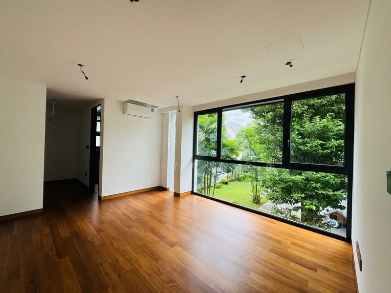 Brand New & Freehold Bungalow with Lift and Pool @ exclusive bungalow zone Bungalow House For Sale at S$ 14,800,000 | PropertyGuru Singapore