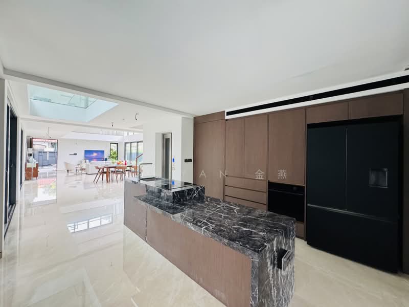 Brand New & Freehold Bungalow with Lift and Pool @ exclusive bungalow zone, Braddell Heights Estate - call 8130 3636 to view, 6 Bedrooms, 9,000 sqft, Bungalow House For Sale, by Kim Yan 金燕, 500094791 - Kitchen - PropertyGuru.com.sg