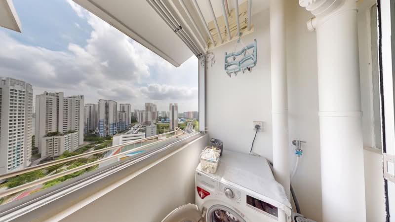 409D Northshore Drive HDB Flat For Sale at S$ 899,000 | PropertyGuru Singapore - Balcony