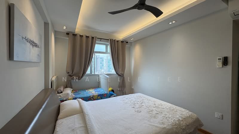 Rare move-in condition 5I HDB next to Bedok 85! 1km to Red Swastika!, , 4 Bedrooms, 1,216 sqft, HDB Flat For Sale, by Annabelle Tee, 500094801 - Bedroom - PropertyGuru.com.sg