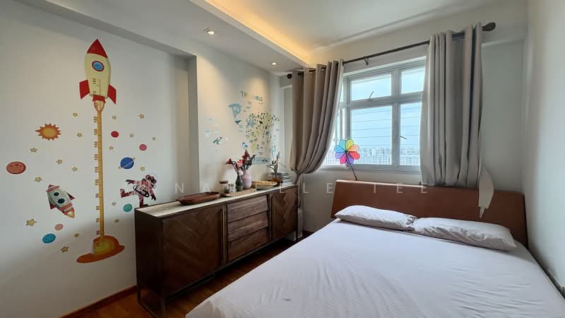 Rare move-in condition 5I HDB next to Bedok 85! 1km to Red Swastika!, , 4 Bedrooms, 1,216 sqft, HDB Flat For Sale, by Annabelle Tee, 500094801 - Bedroom - PropertyGuru.com.sg