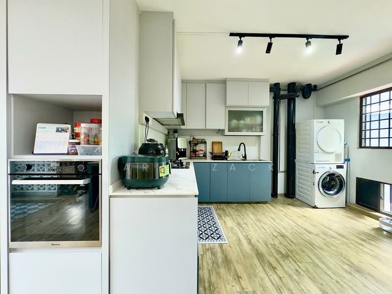 730 Tampines Street 71 HDB Flat For Sale at S$ 798,888 | PropertyGuru Singapore - Kitchen