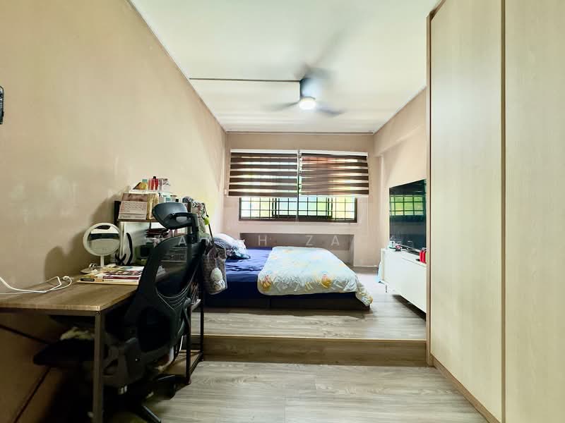 730 Tampines Street 71 HDB Flat For Sale at S$ 798,888 | PropertyGuru Singapore - Bedroom