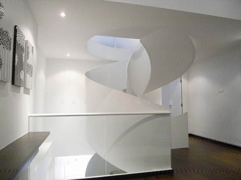 Special Spiral Spectacle at Joo Chiat - 2 Big Bed/Study, Nearby Joo Chiat Place, 2 Bedrooms, 2,300 sqft, Conservation House For Rent, by Susan Prior, 500094814 - PropertyGuru.com.sg