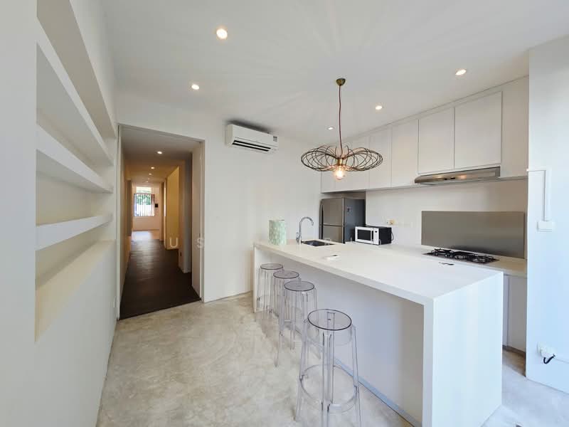 ELEGANT Everitt 3 Bed Plus Study/ Garden Conservation House For Sale at S$ 5,330,000 | PropertyGuru Singapore - Kitchen