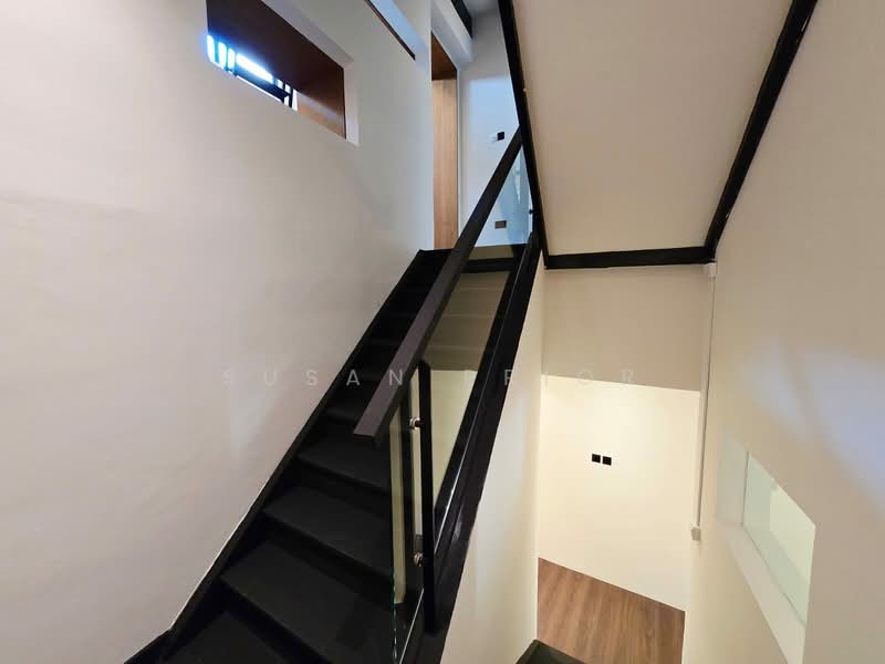 ELEGANT Everitt 3 Bed Plus Study/ Garden Conservation House For Sale at S$ 5,330,000 | PropertyGuru Singapore