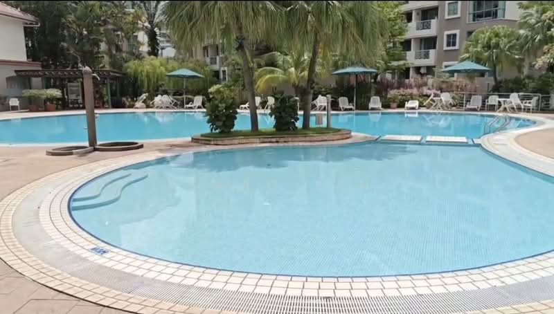 West Bay Condo, 60 West Coast Crescent, Room Rental, 150 sqft, Condominium For Rent, by Isaac Lin, 500094821 - Pool - PropertyGuru.com.sg