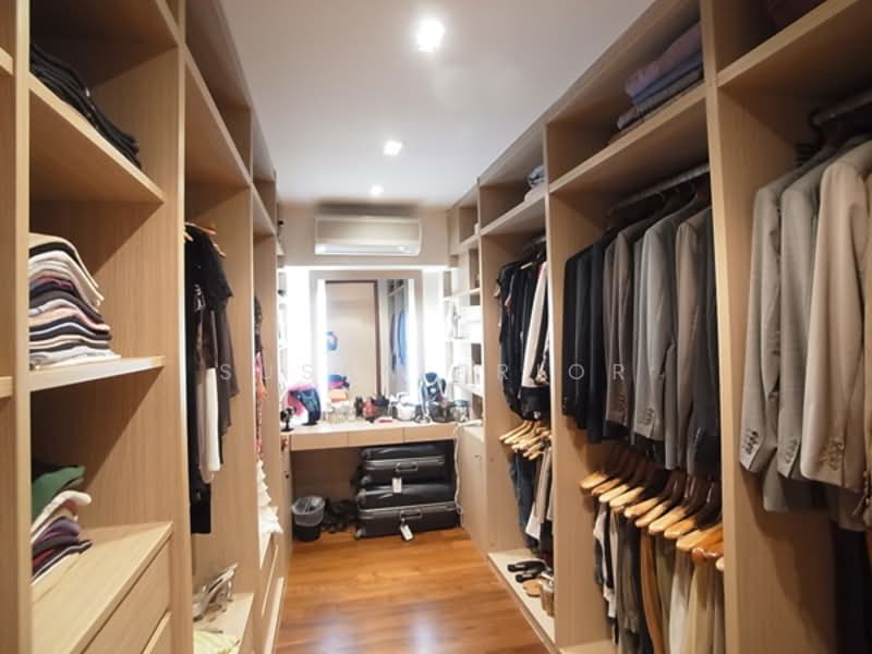 3 1/2 Storeys Fit For a King! BLAIR / CARPARK Conservation House For Sale at S$ 15,100,000 | PropertyGuru Singapore