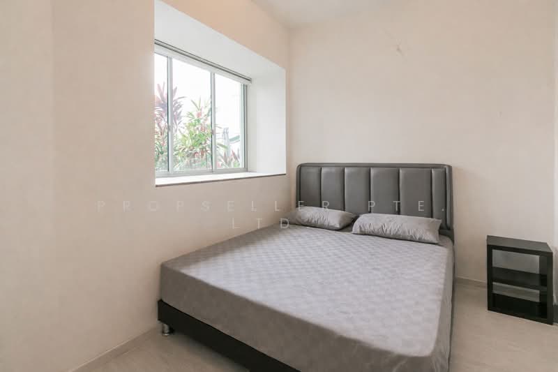 Sunshine Plaza Apartment For Sale at S$ 1,150,000 | PropertyGuru Singapore - Bedroom