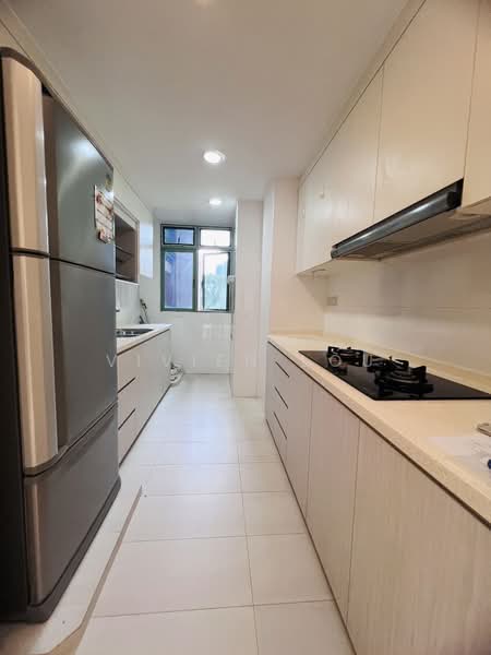 Tiara, 1 Kim Seng Walk, 2 Bedrooms, 893 sqft, Apartment For Rent, by Vivien Lou, 500094841 - Kitchen - PropertyGuru.com.sg