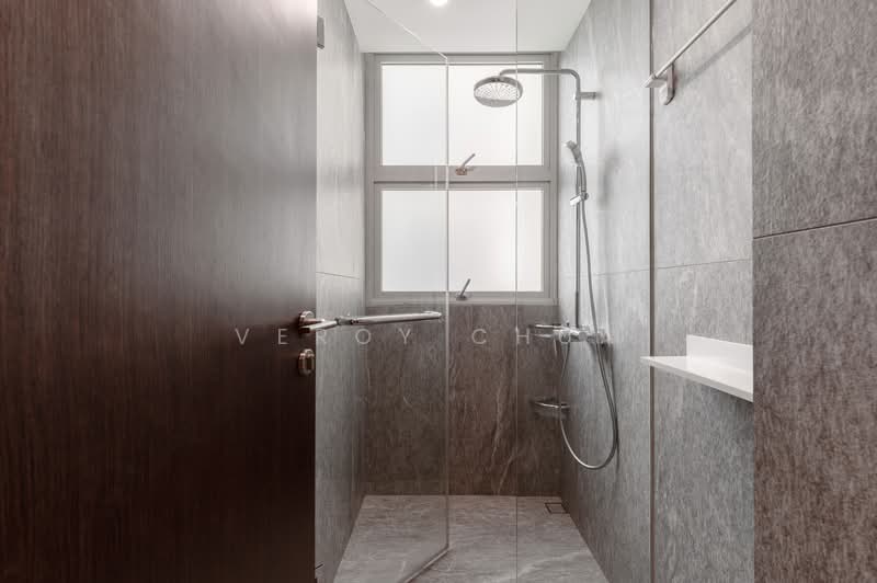 The Esta Condominium For Sale at S$ 3,999,999 | PropertyGuru Singapore - Bathroom