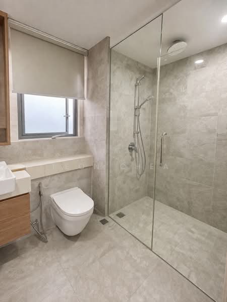 Affinity At Serangoon Condominium For Sale at S$ 2,099,000 | PropertyGuru Singapore - Bathroom