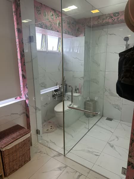 889A Tampines Street 81 HDB Flat For Sale at S$ 880,000 | PropertyGuru Singapore