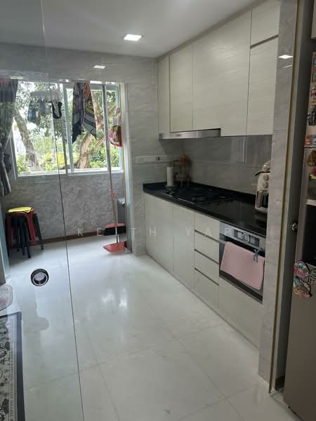 889A Tampines Street 81 HDB Flat For Sale at S$ 880,000 | PropertyGuru Singapore