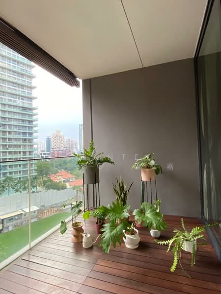OUE Twin Peaks, 33 Leonie Hill Road, 2 Bedrooms, 1,055 sqft, Condominium For Rent, by Chantel Leong  梁文嘉, 500094893 - Balcony - PropertyGuru.com.sg
