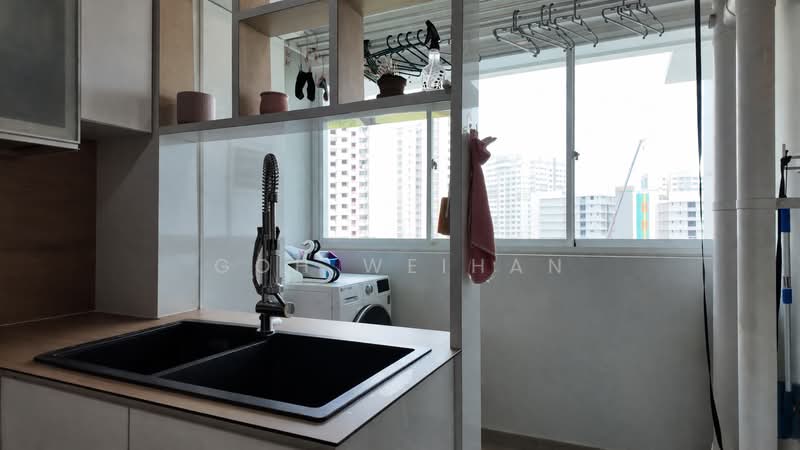 452A Bukit Batok West Avenue 6 HDB Flat For Sale at S$ 830,000 | PropertyGuru Singapore - Service Yard
