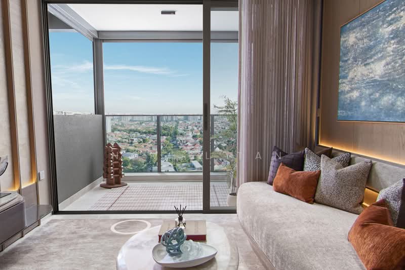 MEYER BLUE Condominium For Sale at S$ 3,551,000 | PropertyGuru Singapore - Living Room