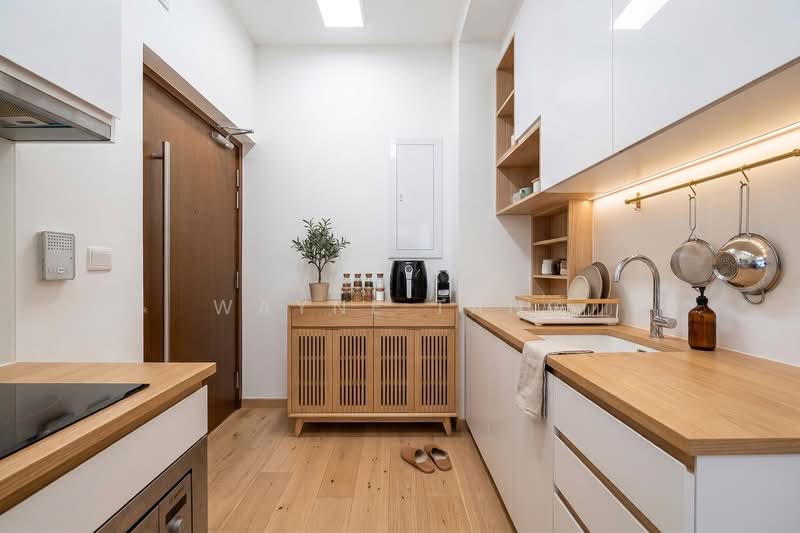 Urban Vista Condominium For Sale at S$ 980,000 | PropertyGuru Singapore - This Photo is for Illustration Only.