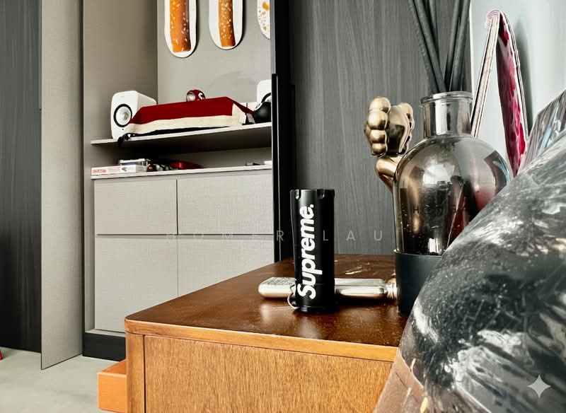 Strata Apartment For Sale at S$ 2,399,000 | PropertyGuru Singapore - Interior