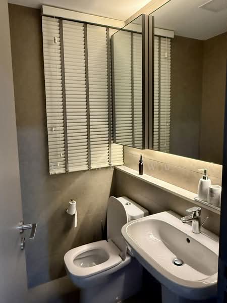 Riversails, 4 Upper Serangoon Crescent, 2 Bedrooms, 915 sqft, Condominium For Sale, by Chanel Wu, 500094949 - Bathroom - PropertyGuru.com.sg