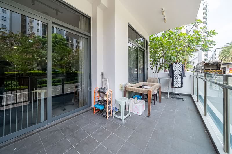 Urban Vista Condominium For Sale at S$ 980,000 | PropertyGuru Singapore - Balcony