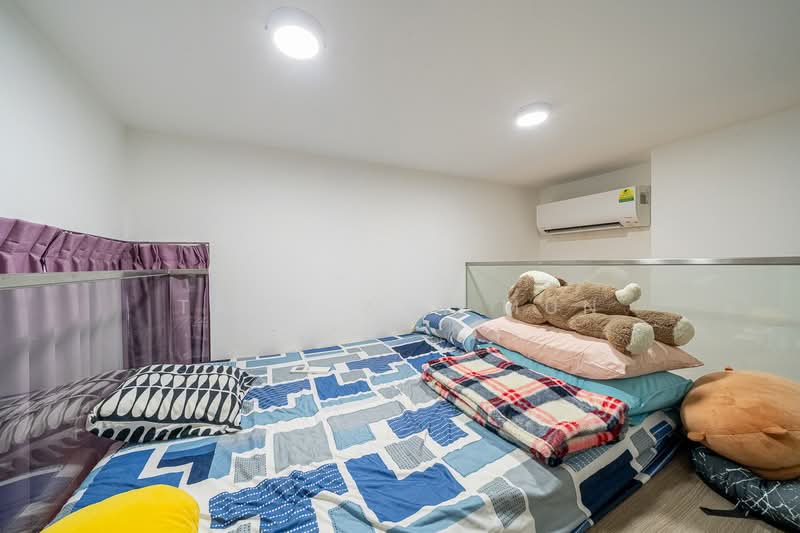 Urban Vista Condominium For Sale at S$ 980,000 | PropertyGuru Singapore - Bedroom