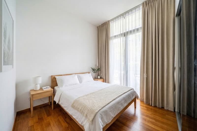 Urban Vista Condominium For Sale at S$ 980,000 | PropertyGuru Singapore - This Photo is for Illustration Only.