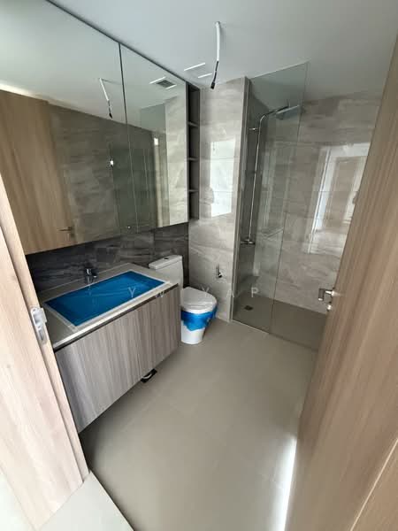 The Botany at Dairy Farm Condominium For Sale at S$ 1,450,000 | PropertyGuru Singapore - Bathroom
