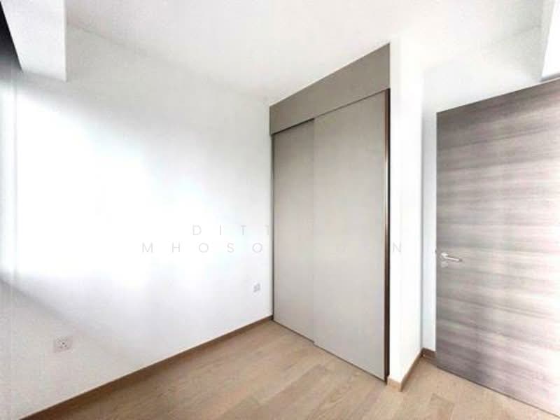 The Florence Residences Condominium For Sale at S$ 1,300,000 | PropertyGuru Singapore - Bedroom