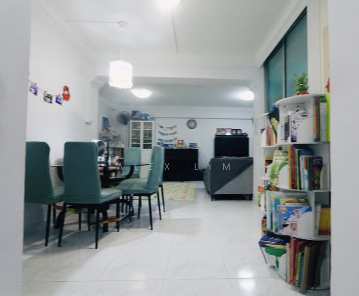 181 Pasir Ris Street 11 HDB Flat For Sale at S$ 750,000 | PropertyGuru Singapore - Dinning