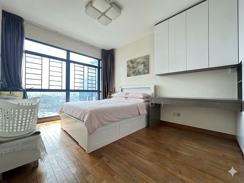 Blue Horizon Condominium For Sale at S$ 1,799,999 | PropertyGuru Singapore - Bedroom